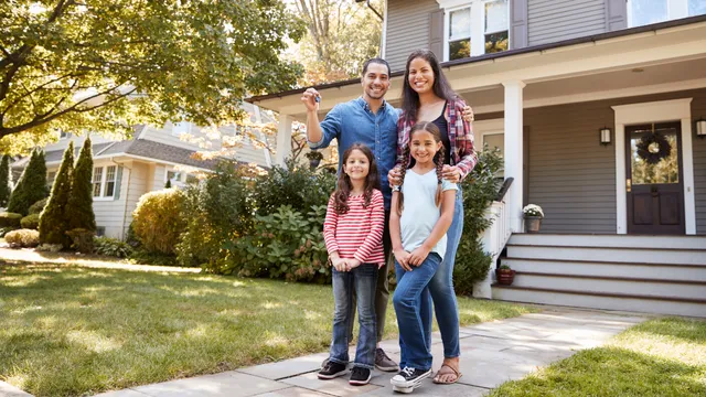 family purchasing a new home with heloc loan